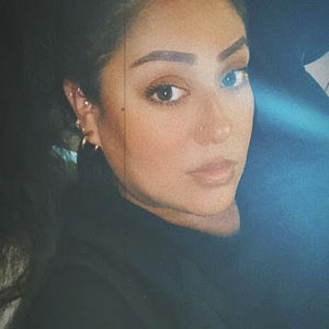 Meet your Posher, Veronica